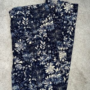 Lularoe Navy & Yellow Flowers Leggings Size Tall & Curvy (12-18)